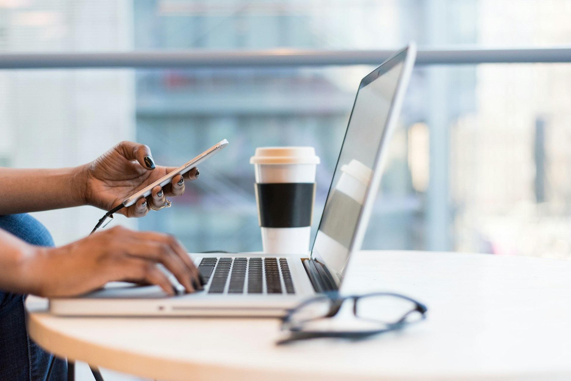 Een online winkel beginnen: stappen en overwegingen